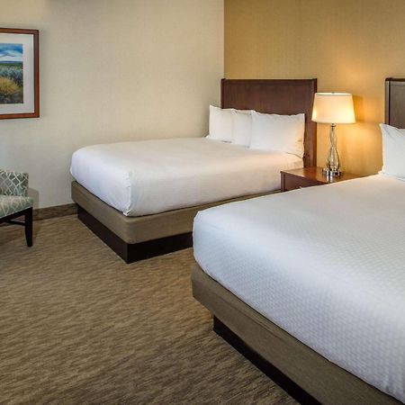 Doubletree By Hilton Portland Hotel Bagian luar foto