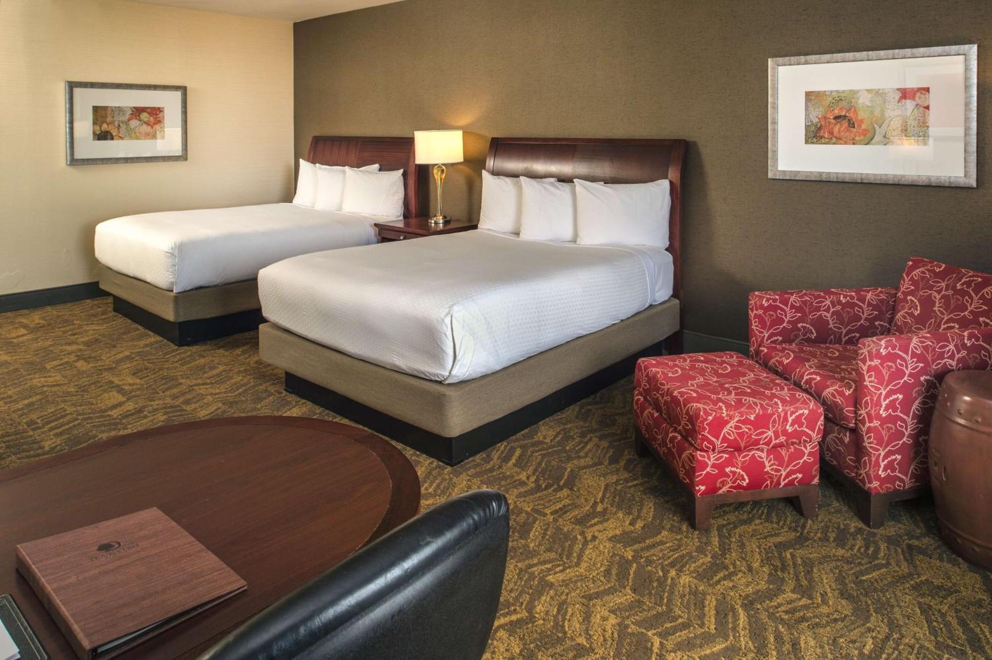 Doubletree By Hilton Portland Hotel Bagian luar foto